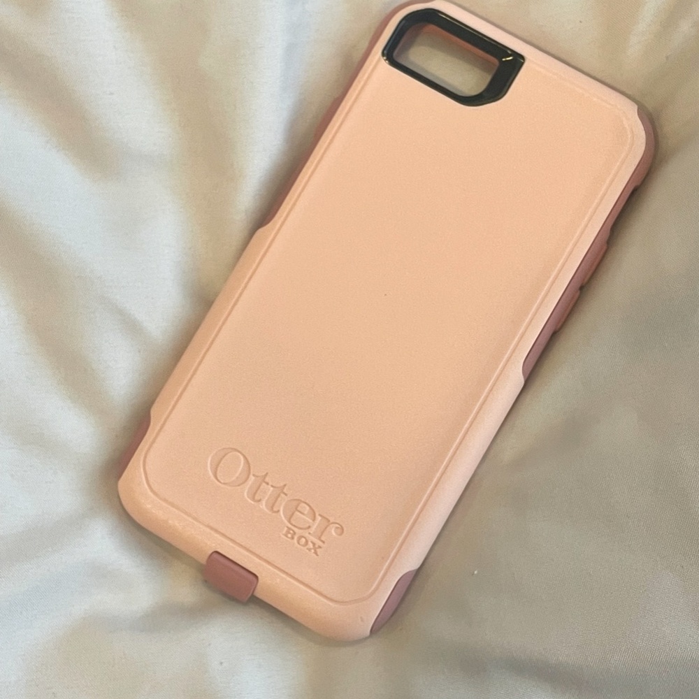 NEW OTTERBOX iPhone 7/8 Pastel Pink Phone Case